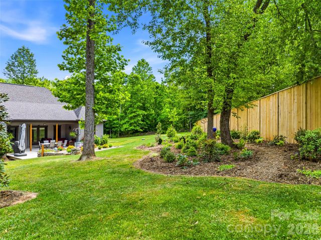 112 Caleb Drive, Fletcher, NC 28732