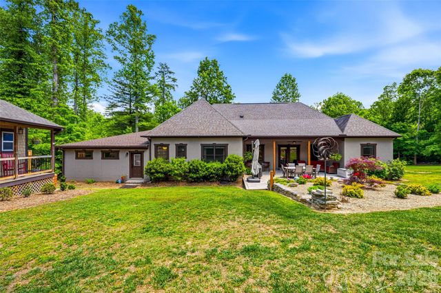 112 Caleb Drive, Fletcher, NC 28732