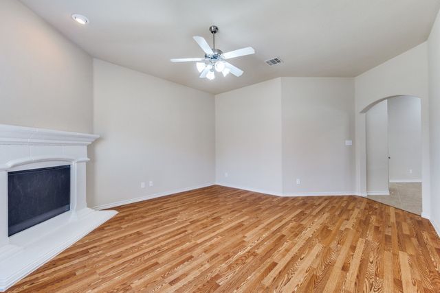 4913 Lasso Lane, Mckinney, TX 75070