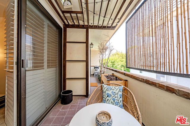 11755 Montana Avenue 306, Los Angeles, CA 90049