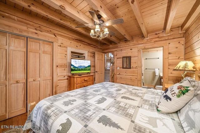 101 Meadow View Lane, Spencer, TN 38585