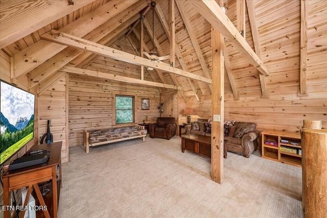 101 Meadow View Lane, Spencer, TN 38585