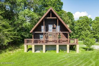 101 Meadow View Lane, Spencer, TN 38585