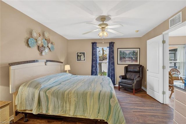 2707 NE 5th AVE, Cape Coral, FL 33909