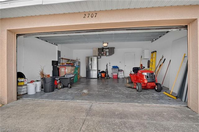 2707 NE 5th AVE, Cape Coral, FL 33909