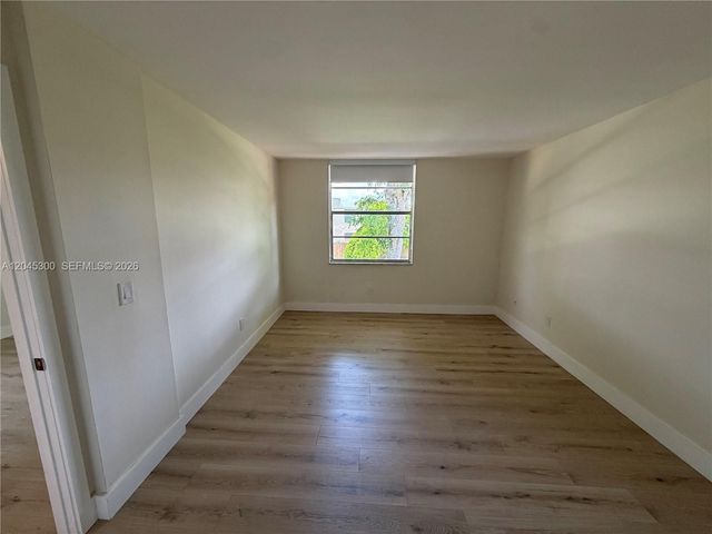 8303 SW 142nd Ave D206, Miami, FL 33183