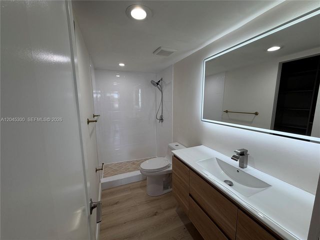 8303 SW 142nd Ave D206, Miami, FL 33183