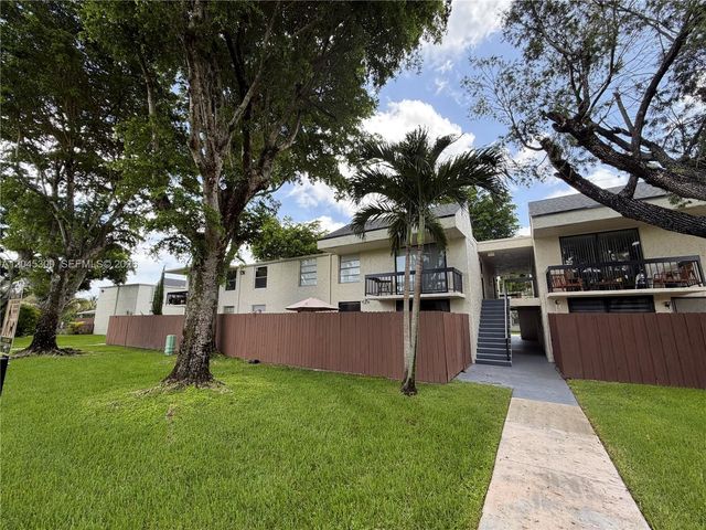 8303 SW 142nd Ave D206, Miami, FL 33183