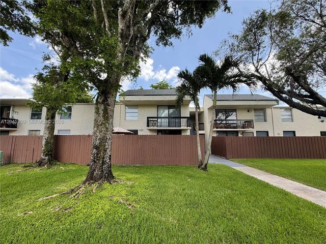 8303 SW 142nd Ave D206, Miami, FL 33183
