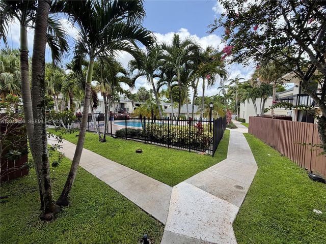 8303 SW 142nd Ave D206, Miami, FL 33183