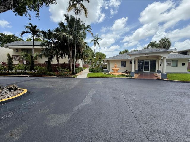 8303 SW 142nd Ave D206, Miami, FL 33183