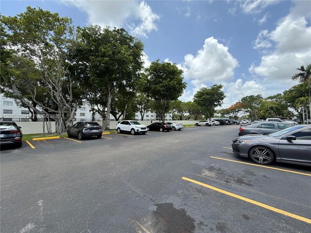 8303 SW 142nd Ave D206, Miami, FL 33183
