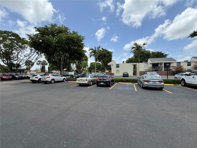 8303 SW 142nd Ave D206, Miami, FL 33183