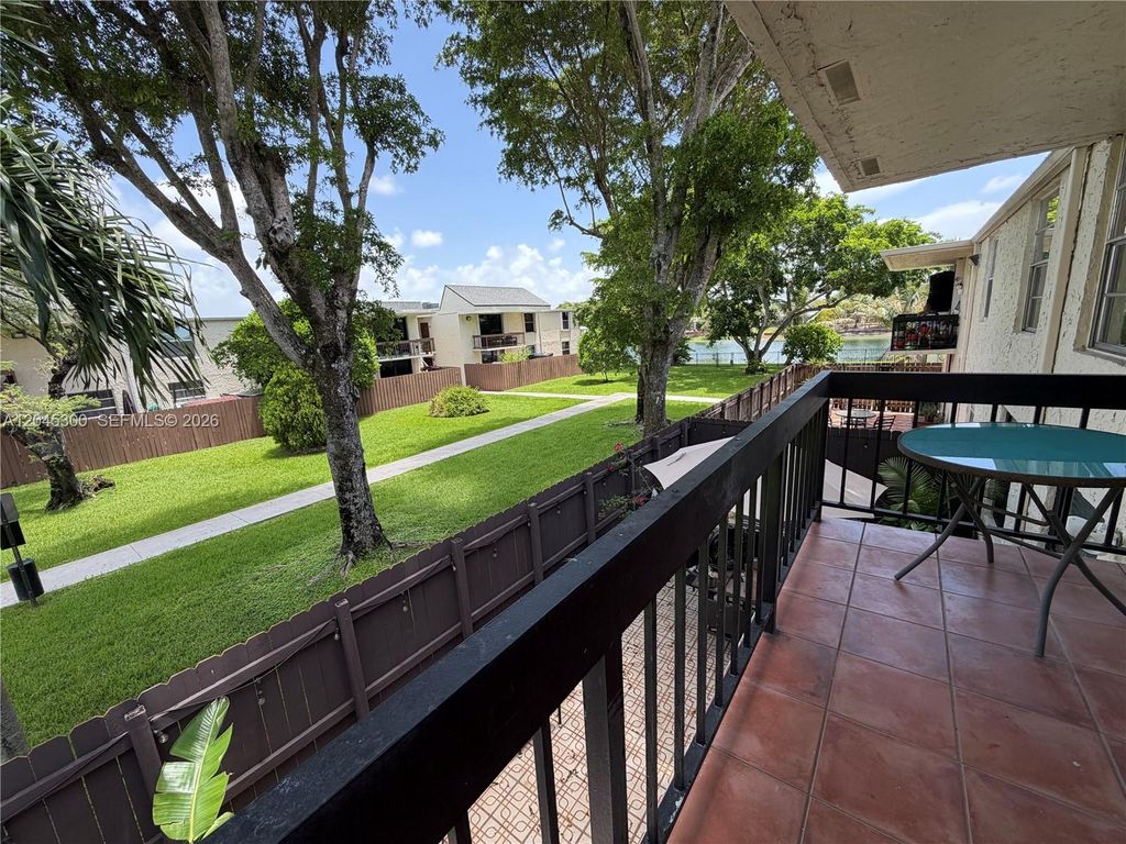 8303 SW 142nd Ave D206, Miami, FL 33183