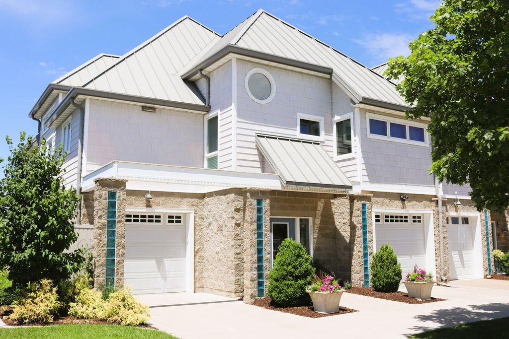 173 Beacon Harbor Circle, East Moline, IL 61244