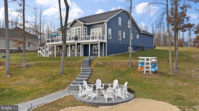 14 FAIRVIEW DR, Mineral, VA 23117