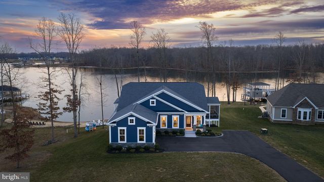 14 FAIRVIEW DR, Mineral, VA 23117