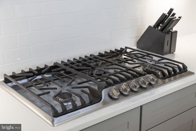 14 FAIRVIEW DR, Mineral, VA 23117