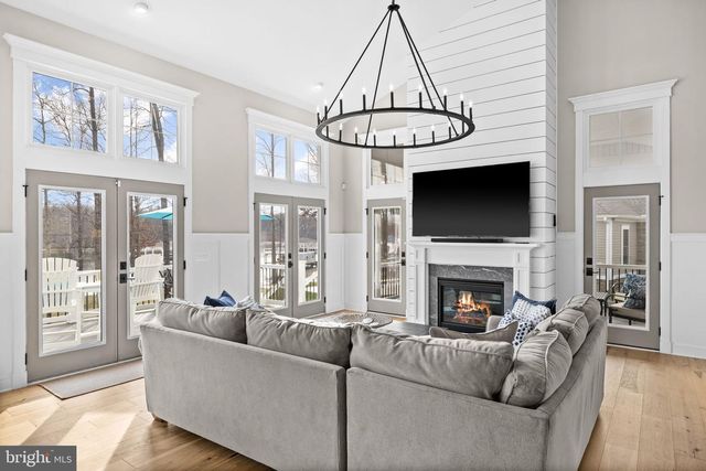 14 FAIRVIEW DR, Mineral, VA 23117