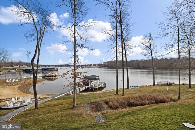 14 FAIRVIEW DR, Mineral, VA 23117