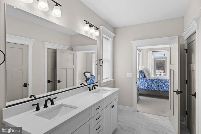 14 FAIRVIEW DR, Mineral, VA 23117