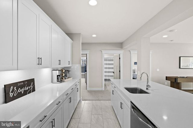 14 FAIRVIEW DR, Mineral, VA 23117