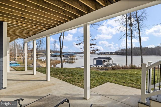 14 FAIRVIEW DR, Mineral, VA 23117