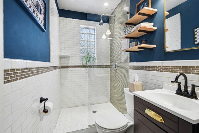 1217 Highway Avenue, Covington, KY 41011