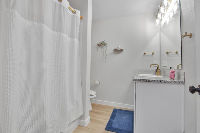 3201 Farmhouse Avenue, Wolfforth, TX 79382