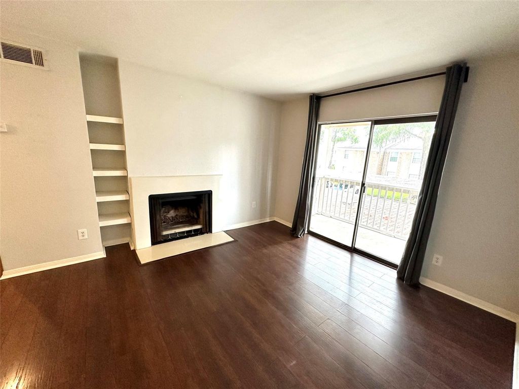 2750 Holly Hall Street 704, Houston, TX 77054