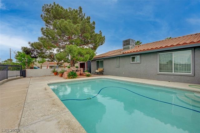 120 West Middleton Drive, Henderson, NV 89015