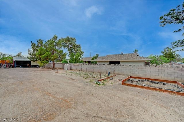 120 West Middleton Drive, Henderson, NV 89015