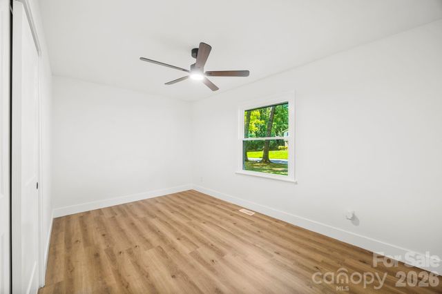 4211 Dunwoody Drive, Charlotte, NC 28215