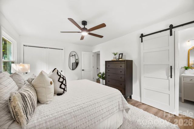 4211 Dunwoody Drive, Charlotte, NC 28215