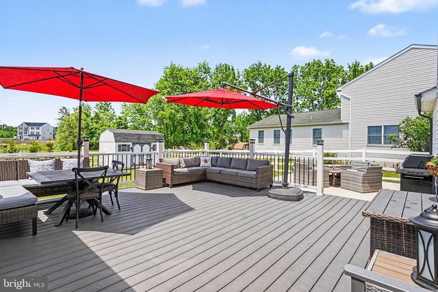 793 HUNTER DR, Pennsburg, PA 18073