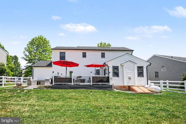 793 HUNTER DR, Pennsburg, PA 18073