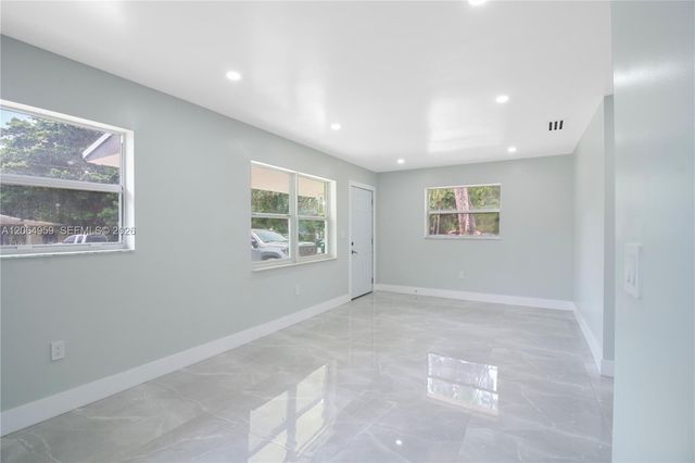 11715 NW 22nd Court, Miami, FL 33167