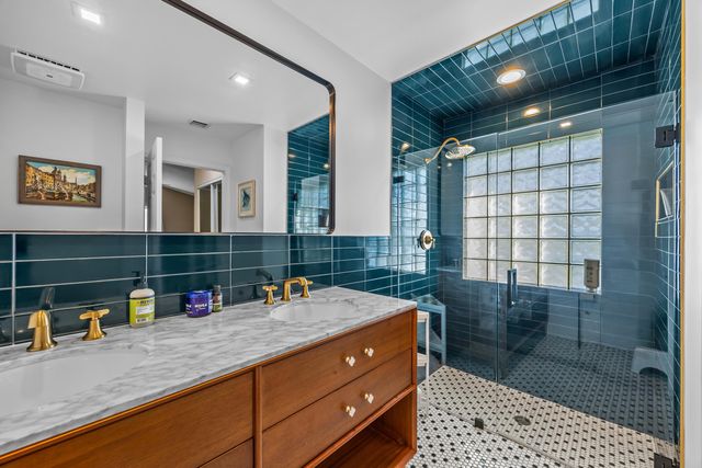 1664 Carriage Brooke Drive, Wellington, FL 33414