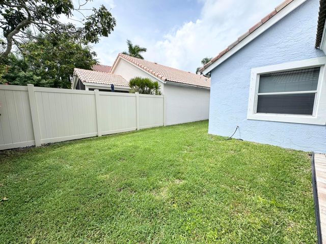 1664 Carriage Brooke Drive, Wellington, FL 33414