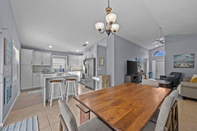 1664 Carriage Brooke Drive, Wellington, FL 33414