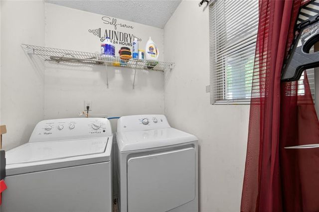 5089 Summerview Way, Morrow, GA 30260
