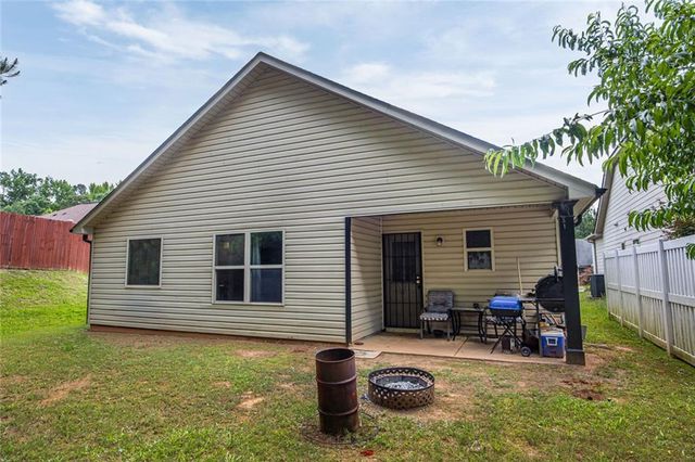 5089 Summerview Way, Morrow, GA 30260