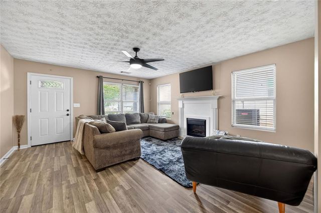 5089 Summerview Way, Morrow, GA 30260