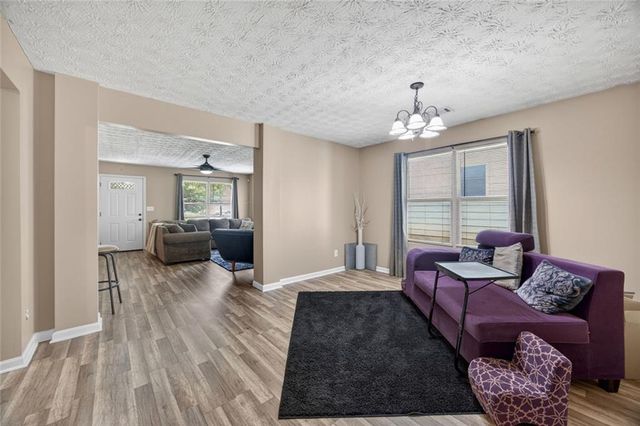 5089 Summerview Way, Morrow, GA 30260