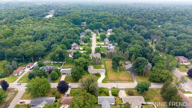 6390 147th Avenue, Laketown Twp, MI 49423