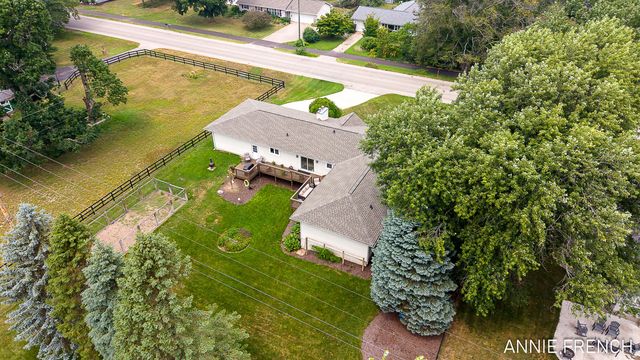 6390 147th Avenue, Laketown Twp, MI 49423