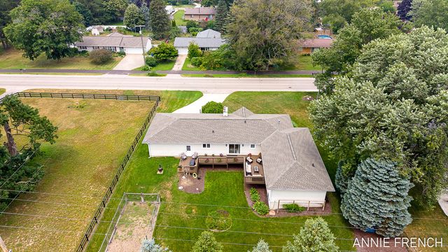 6390 147th Avenue, Laketown Twp, MI 49423
