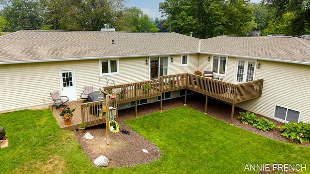 6390 147th Avenue, Laketown Twp, MI 49423