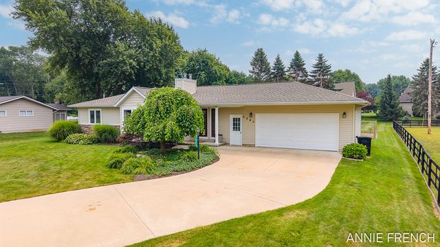 6390 147th Avenue, Laketown Twp, MI 49423