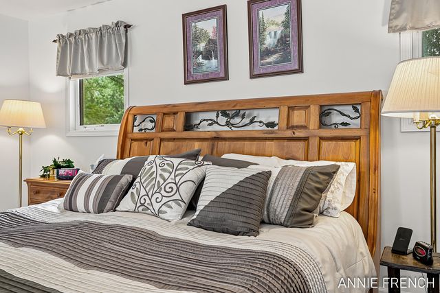 6390 147th Avenue, Laketown Twp, MI 49423